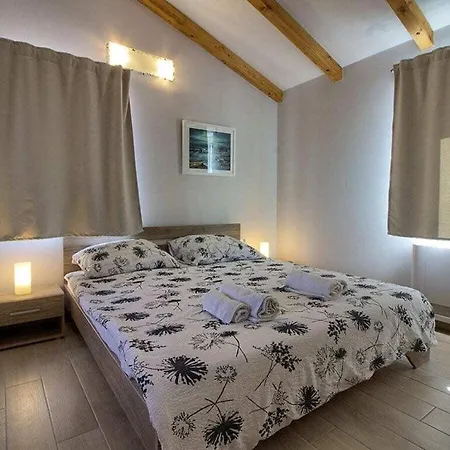 Hotel 2km 4*